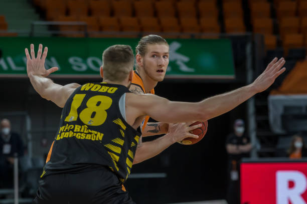 广西立足于 广西立足于